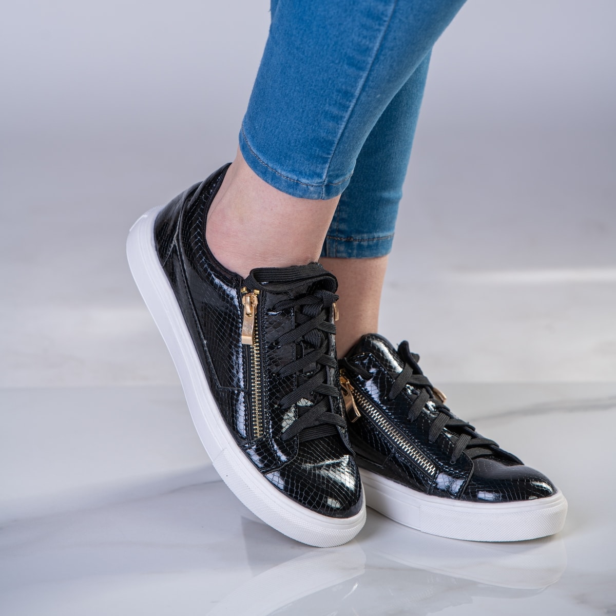 8996-1 BLACK SPORT SHOES