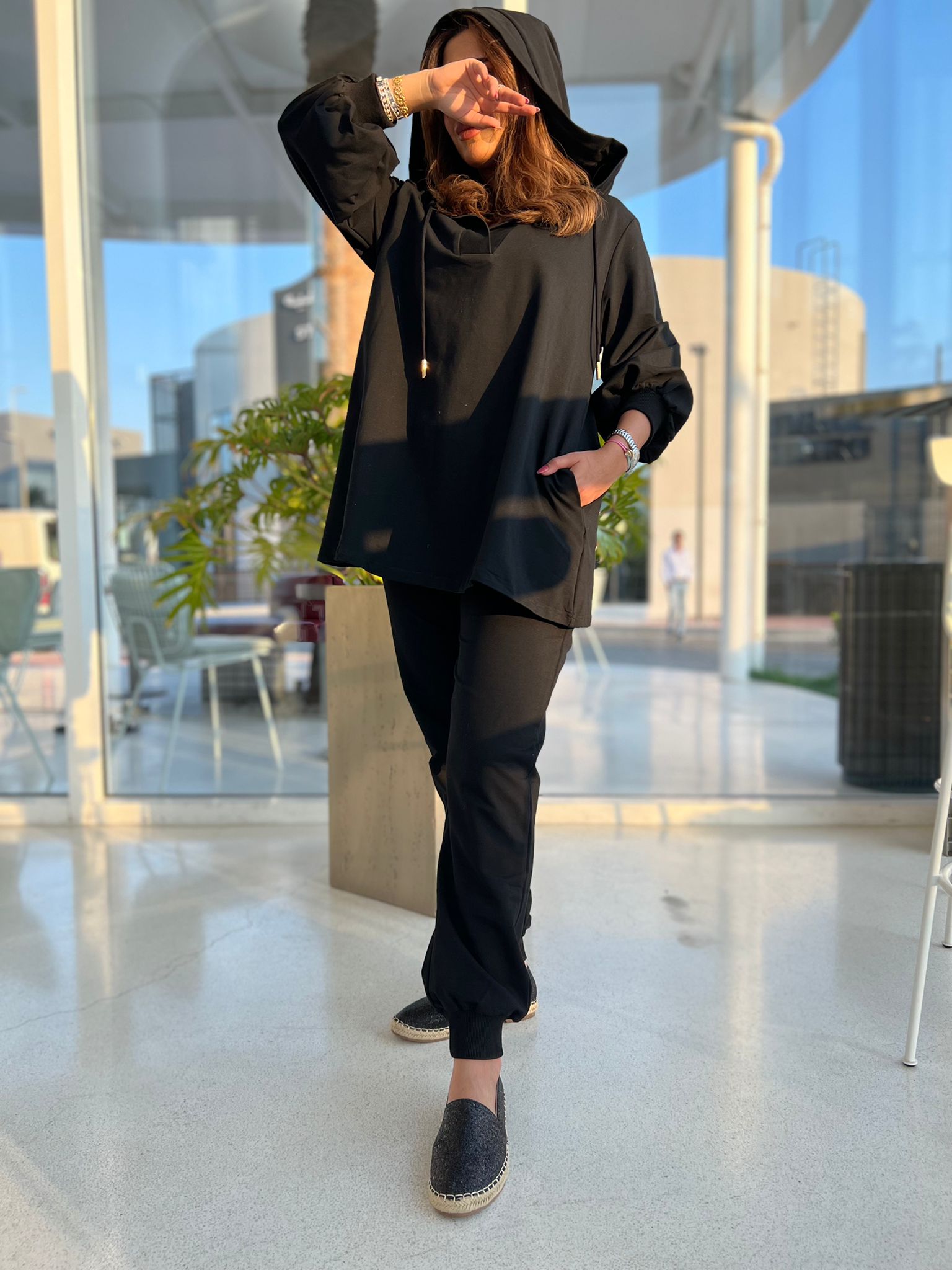 85656028-83AB-40C4-A0BE-ED0B5E8F5059