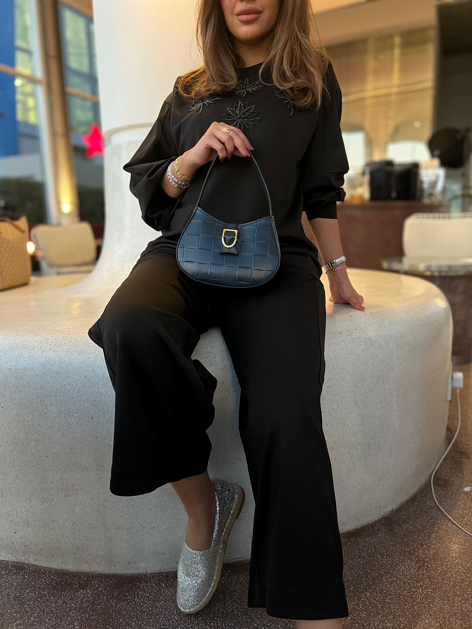 615E53B0-FD5F-45E8-AC56-5153094B8F07