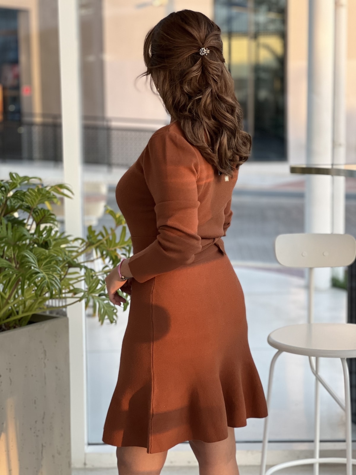 6E4ED26F-F8AE-4E8B-AED4-98D85A769571