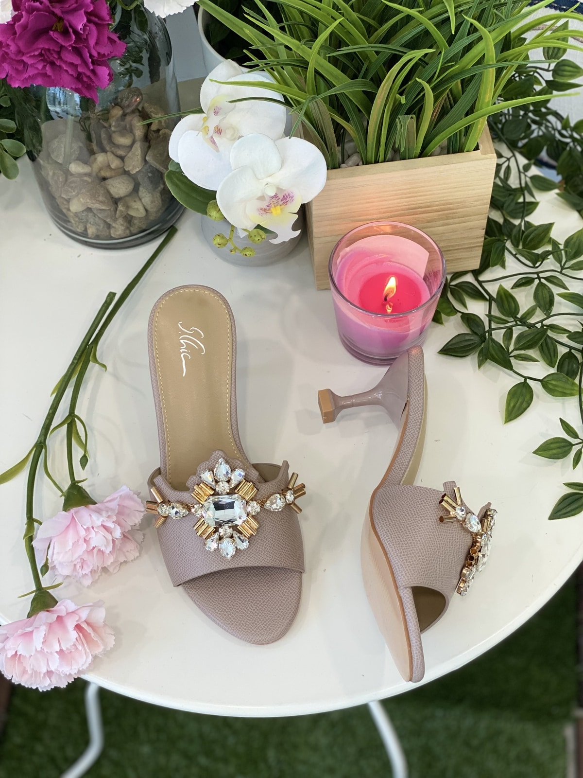 979EAC71-828E-4AF9-99DC-58234C573FD2