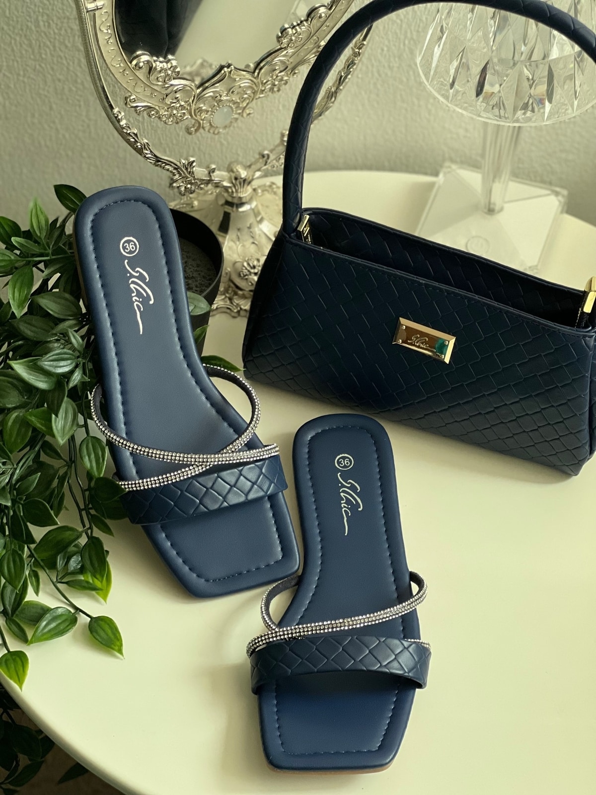 F33705FC-390C-40B2-AE77-86AA07136123