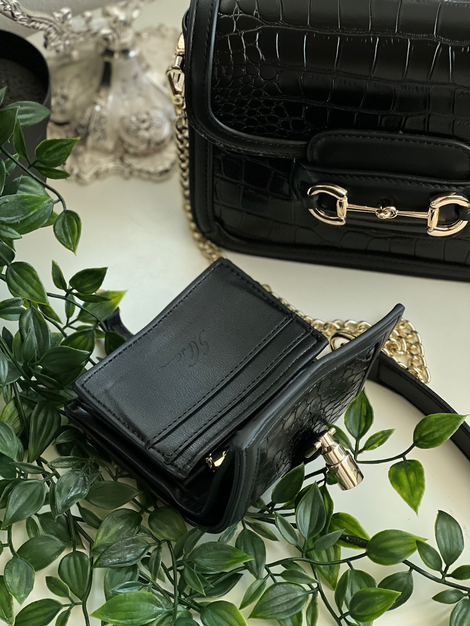 0DEC6721-49FD-418B-9C9F-BCDCAF3A4BFC