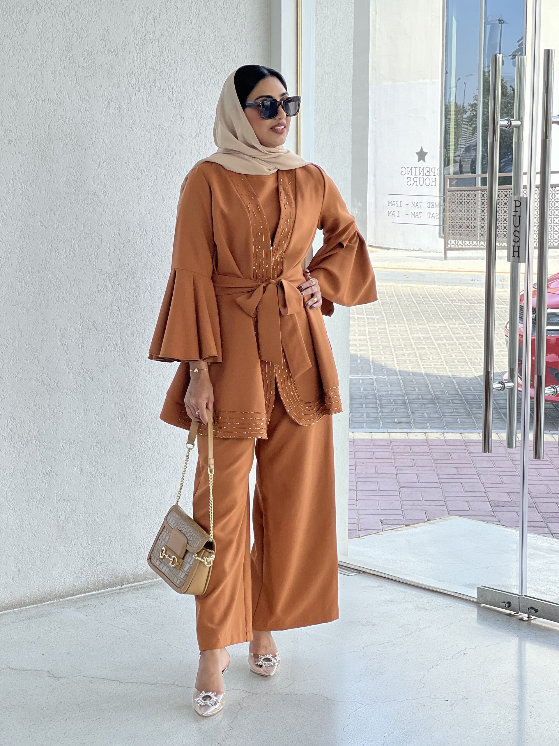 9C62163C-7B89-4EF9-B8D4-2CA10C7BF825