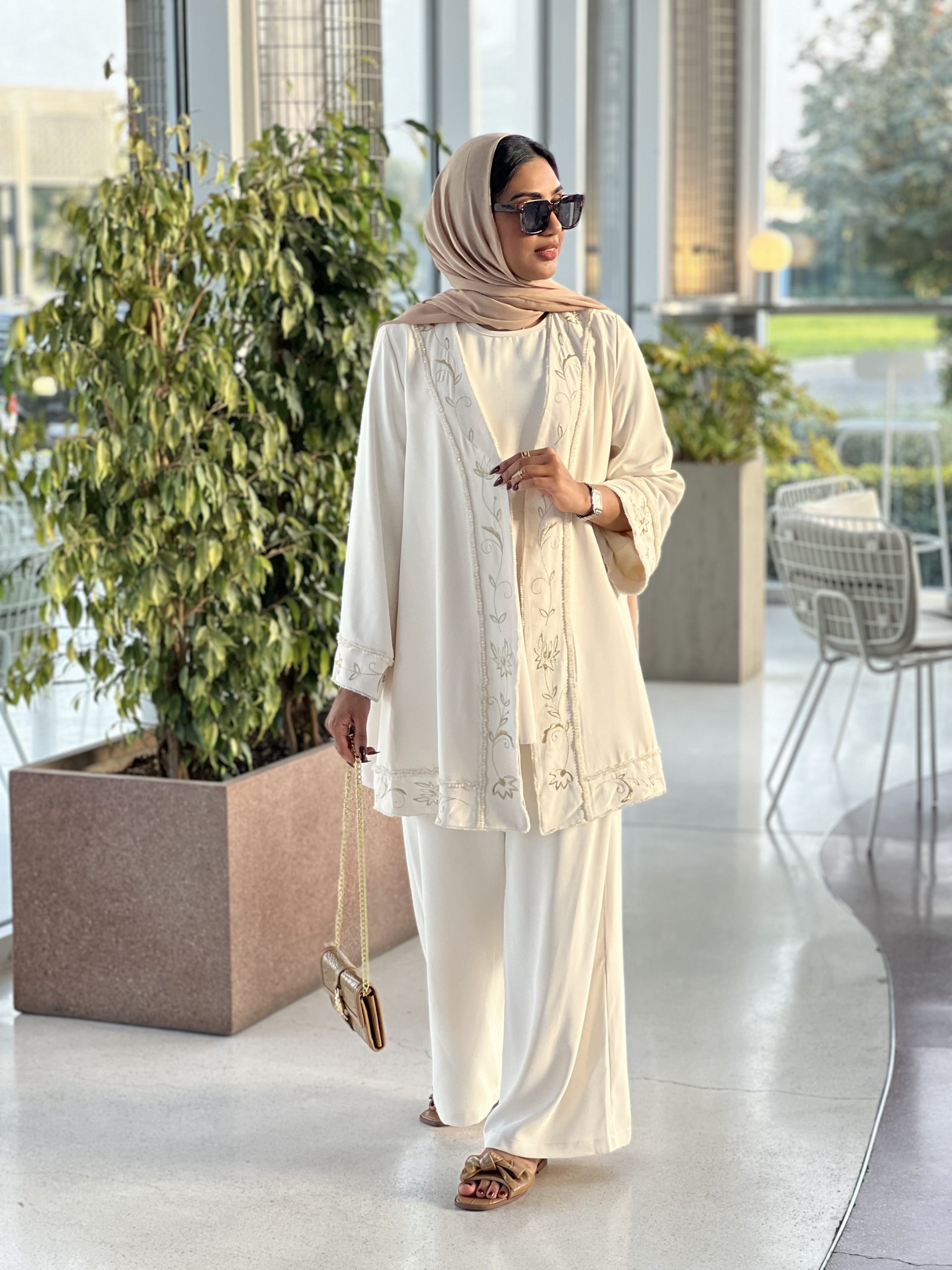 7834E0B5-6ABD-40CF-BFD4-5655807E12DC