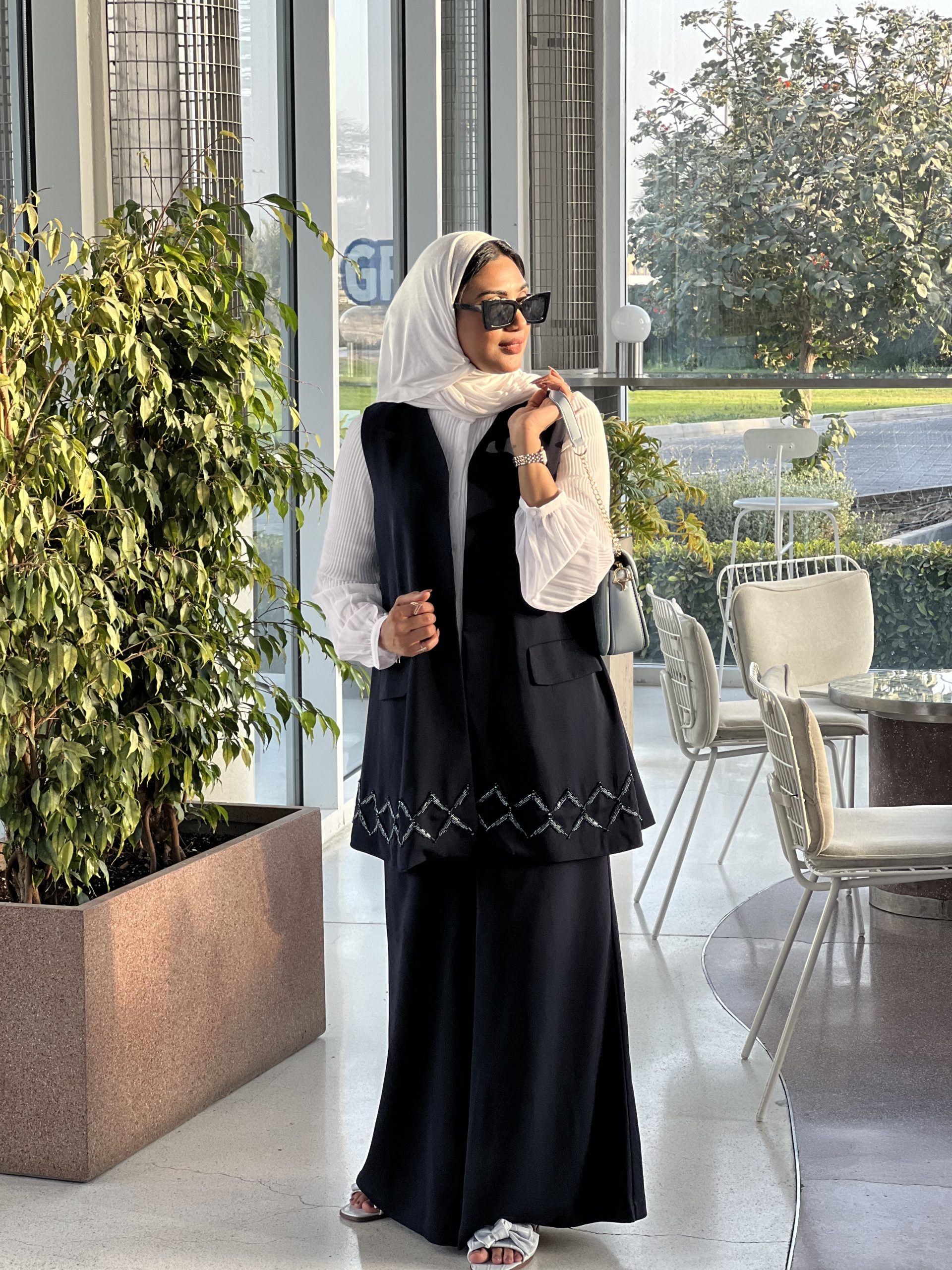 72ACA5E2-5B1E-45C8-86B1-CD8891DFE352