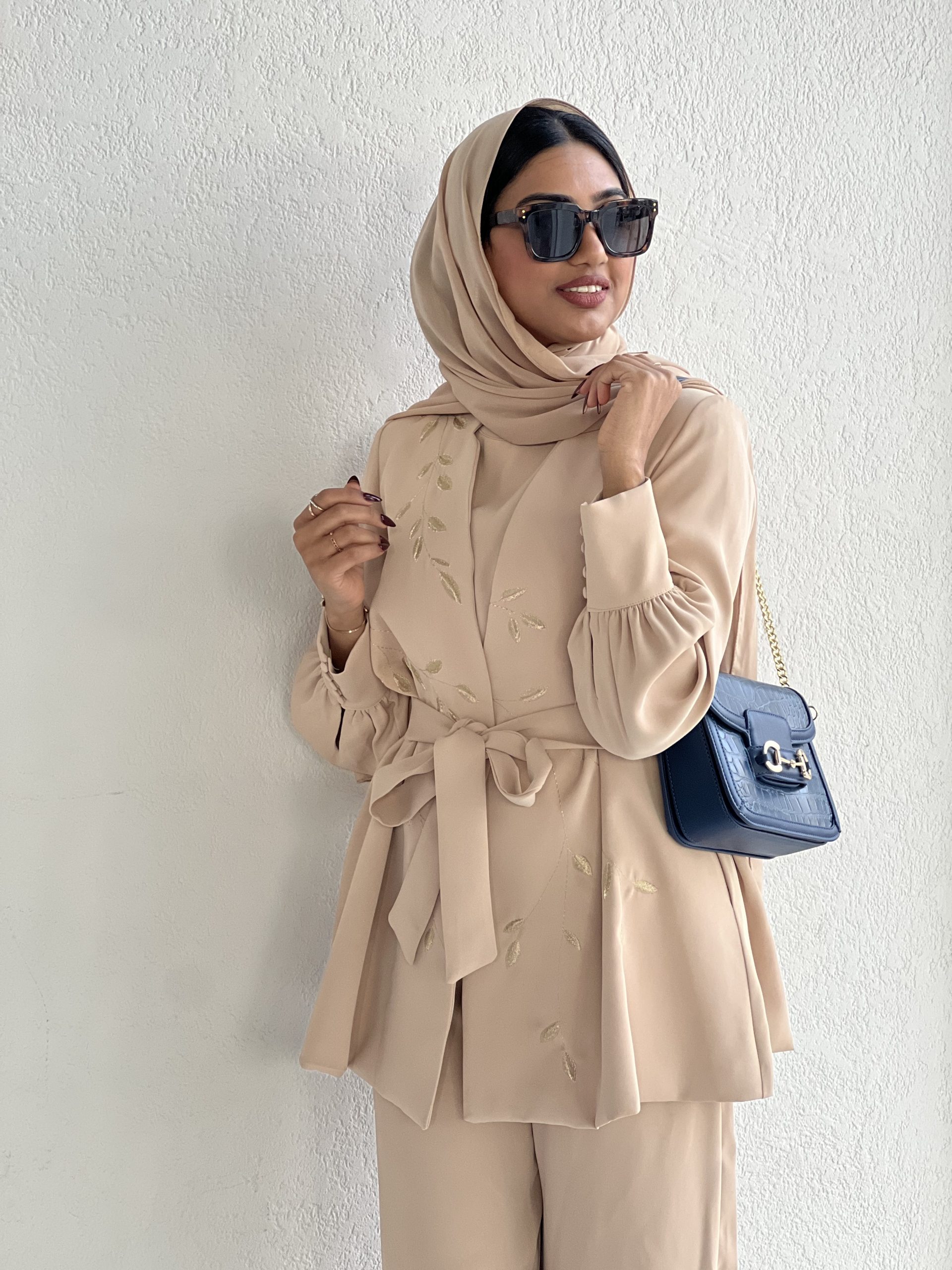 438421E2-0884-4341-8FE1-F775DD20D498