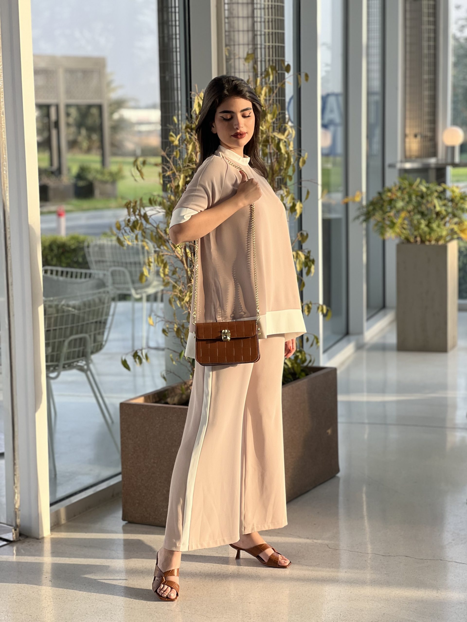 02B683F3-B547-4D7B-A33F-DA4A85199469