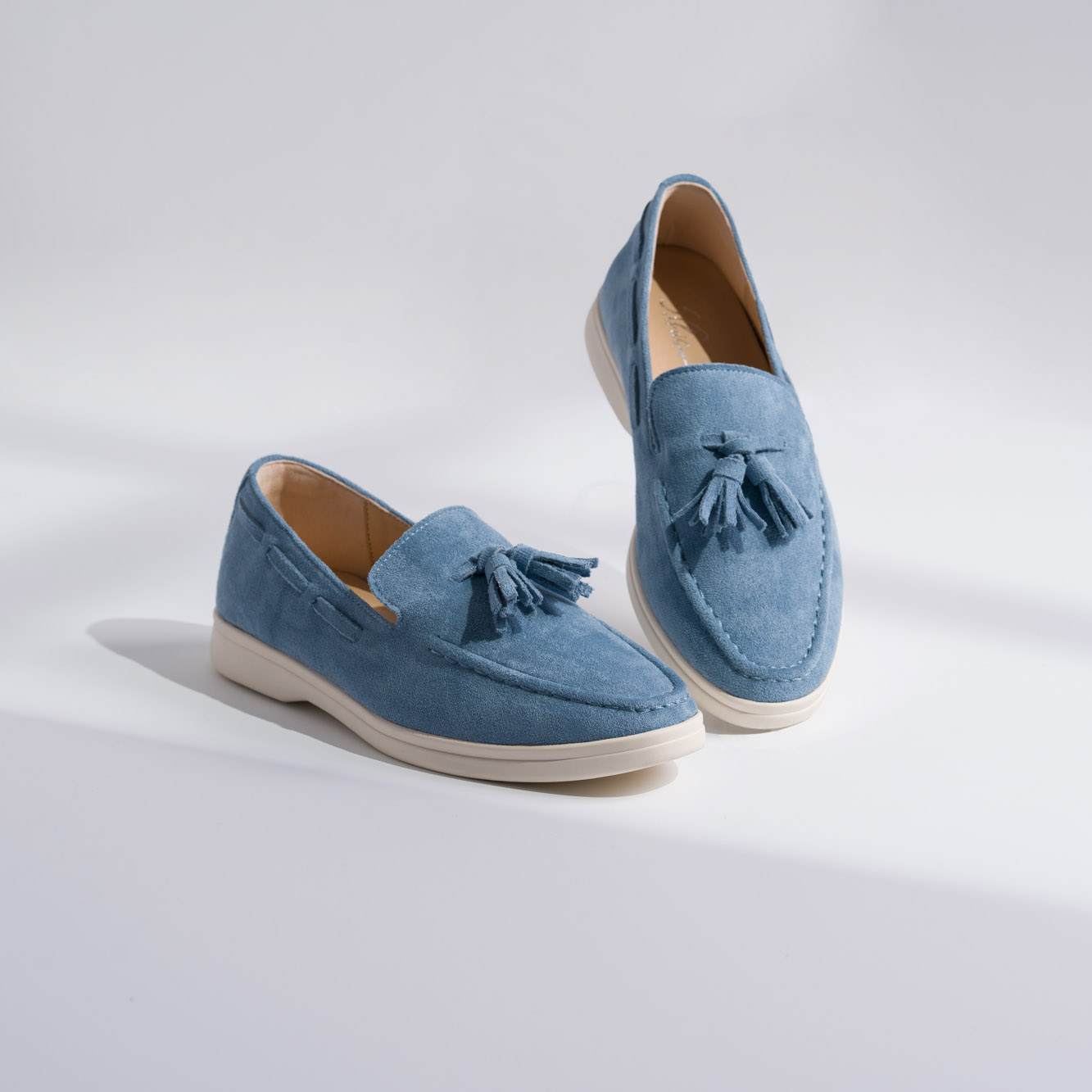 schic290523_00127 copy