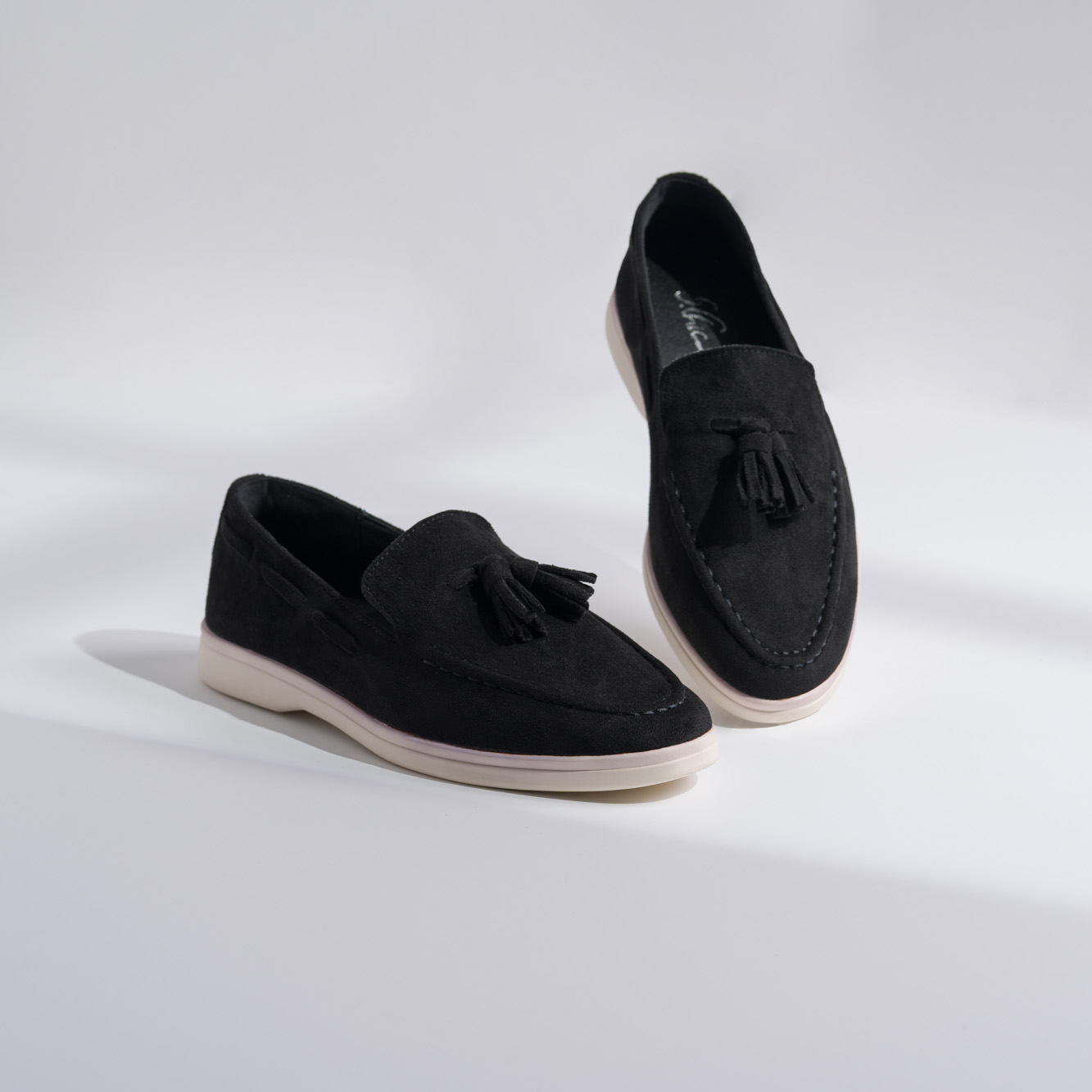 schic290523_00123 copy