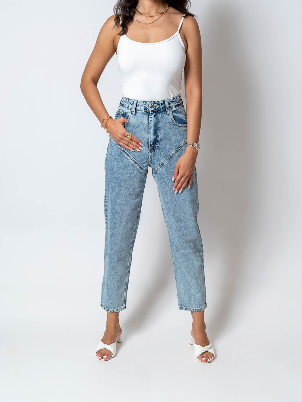 schic230523_01999 copy