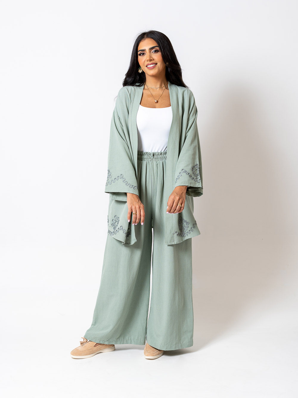 schic230523_00381 copy