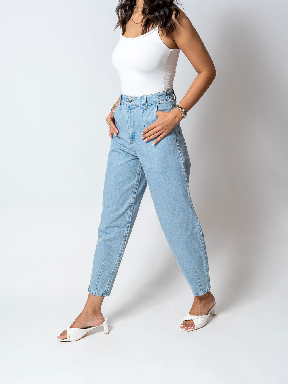 schic230523_02005 copy