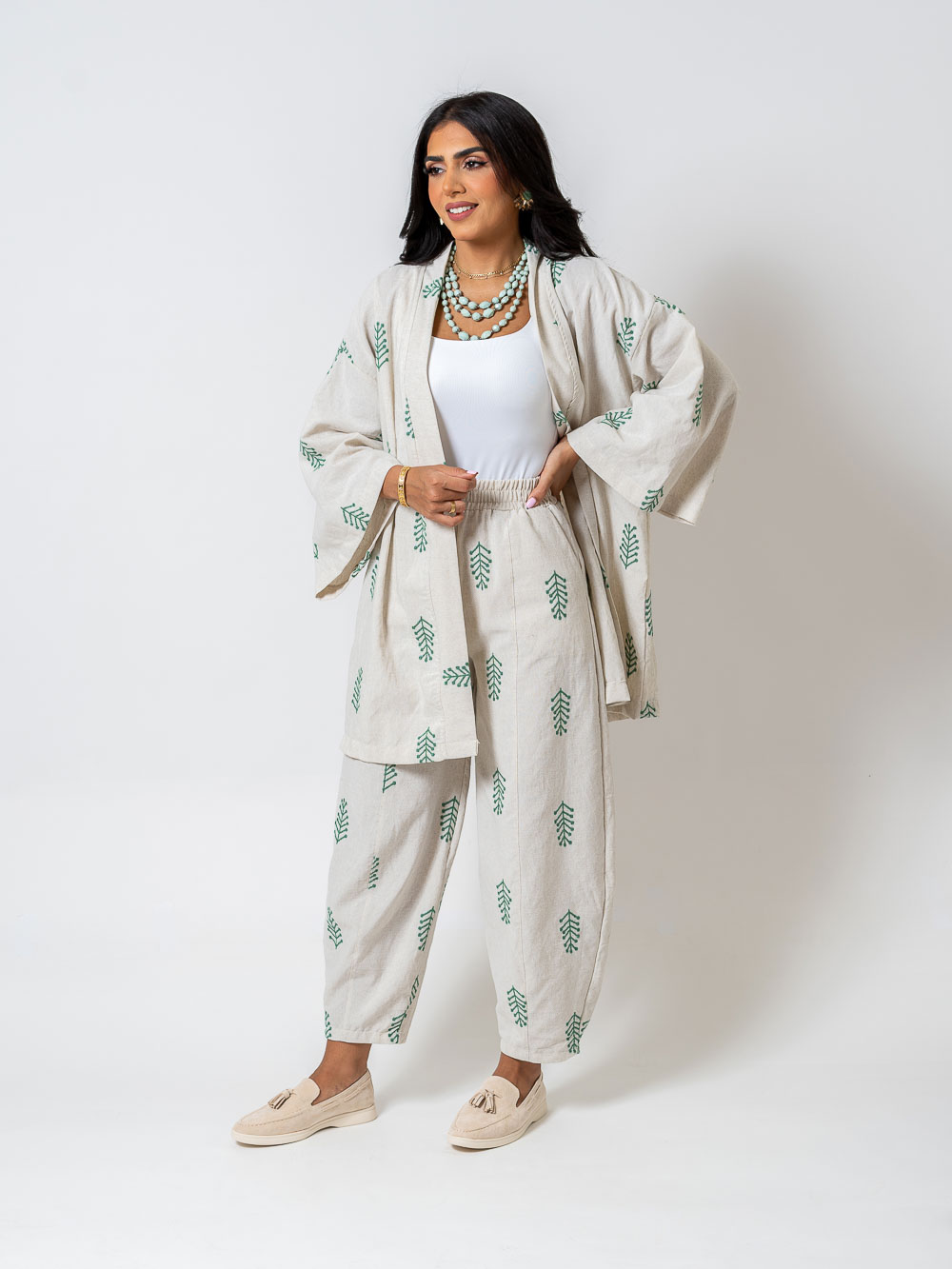 schic230523_00156 copy