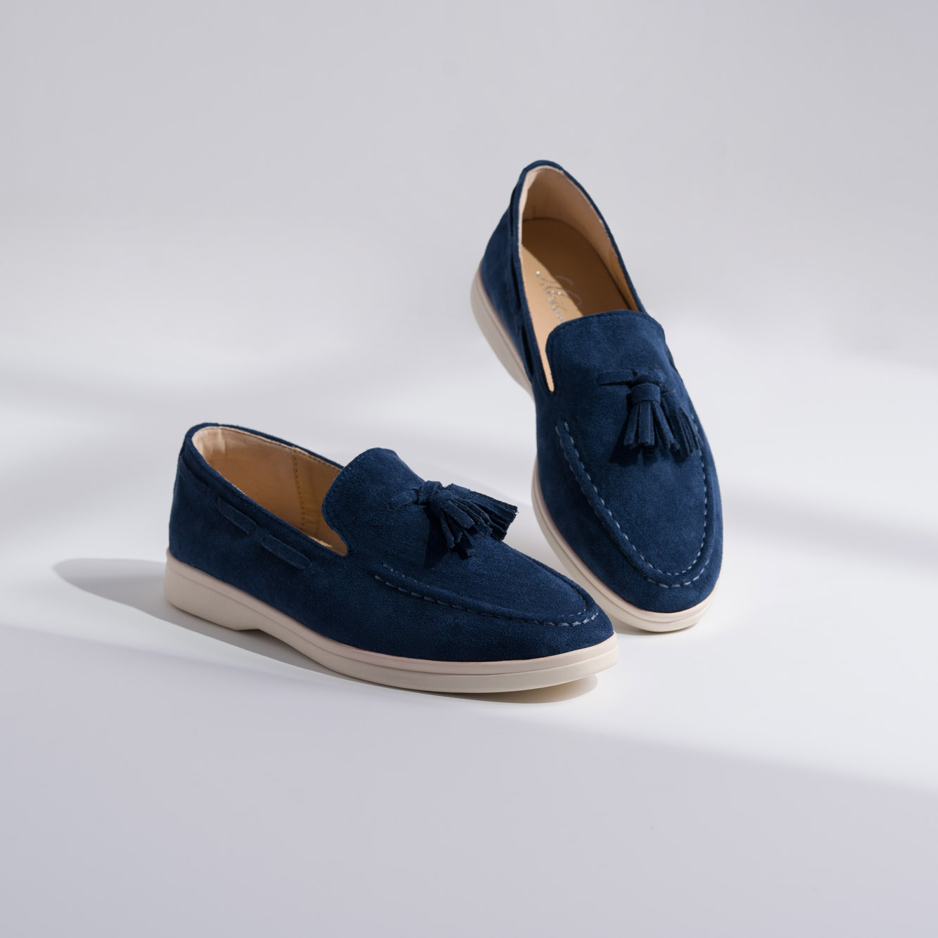 schic290523_00119 copy